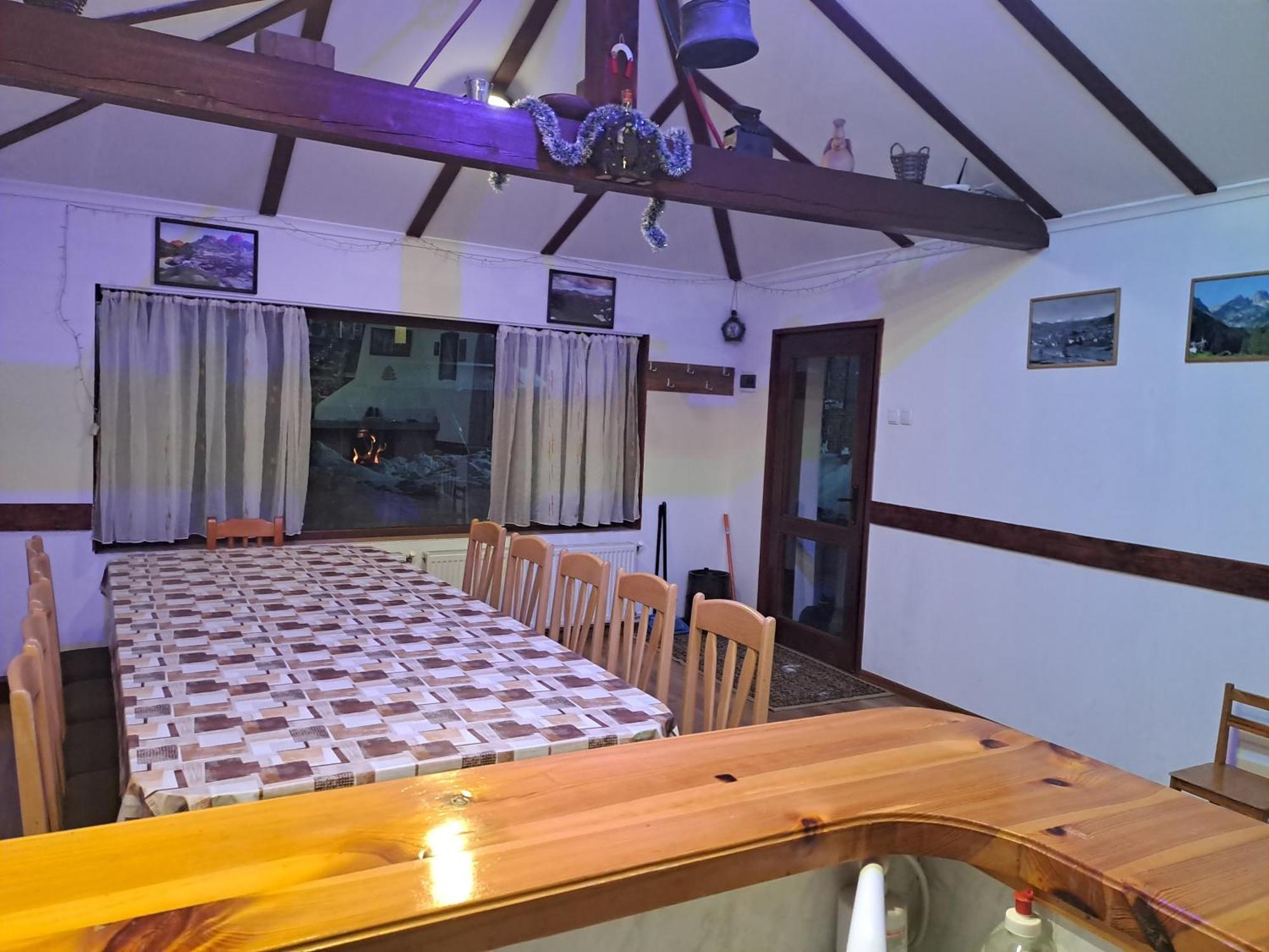 Guest House Lorian Madzhare Exterior photo